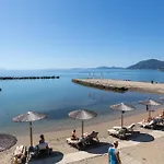 מלון Corfu Palace 5*