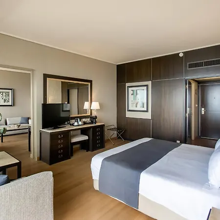 Ξενοδοχείο Corfu Palace 5*