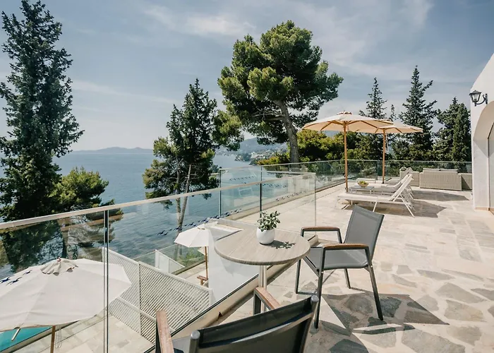 Corfu Palace Hotell 5*