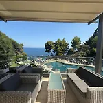 Corfu Palace 5* Pérama